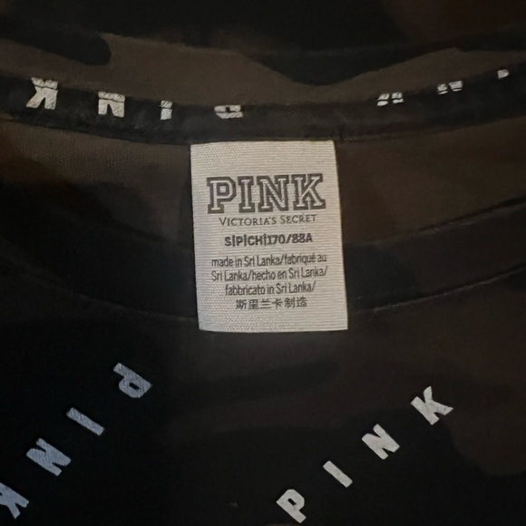 EUC PINK long sleeve camo tee, with white graphics. Pocket front. Oversized - Picture 2 of 4